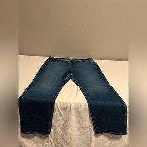 Levi’s Classic Straight Dark Blue Jeans